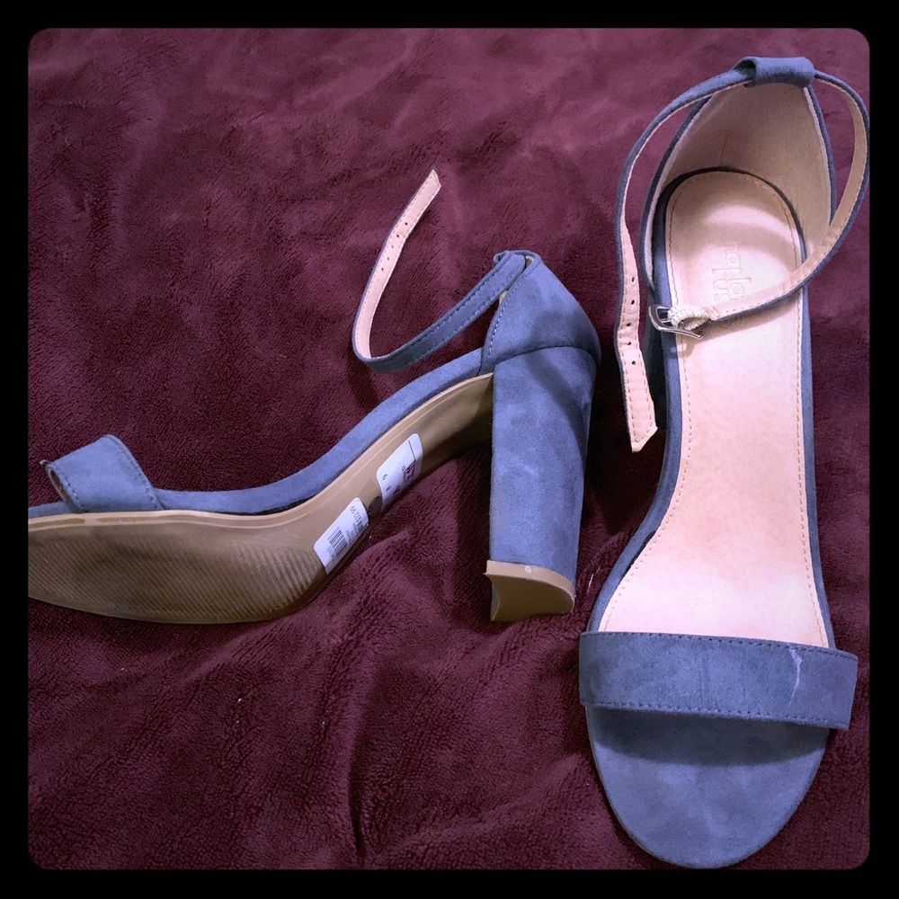 Steel blue Heels. Look like Denim